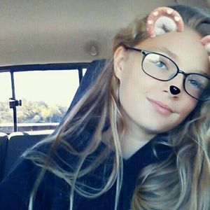 Meet your Posher, Ivie